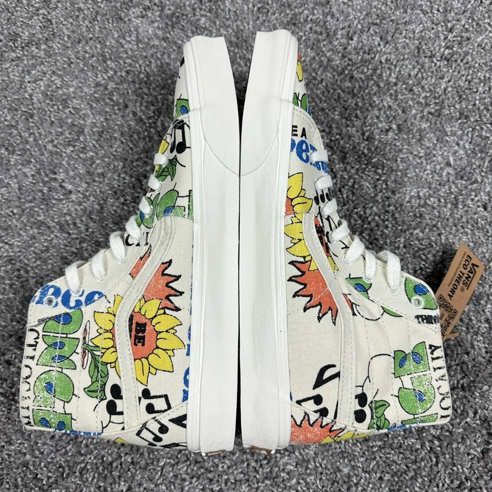✔️ VANS HI TOP ECO THEORY
